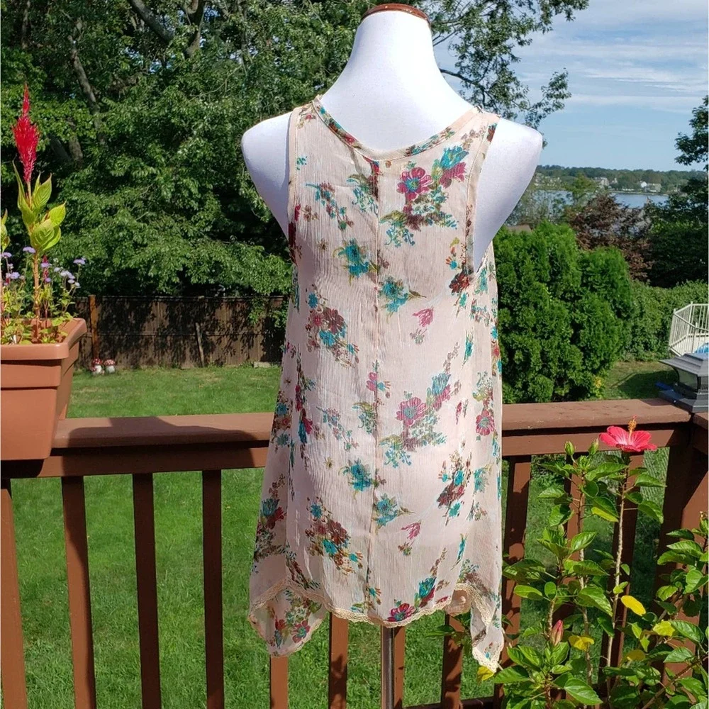 Tank Floral Pink Blush Sleeveless Sharkbite Cami Sz S STEVE MADDEN - Picture 4 of 10